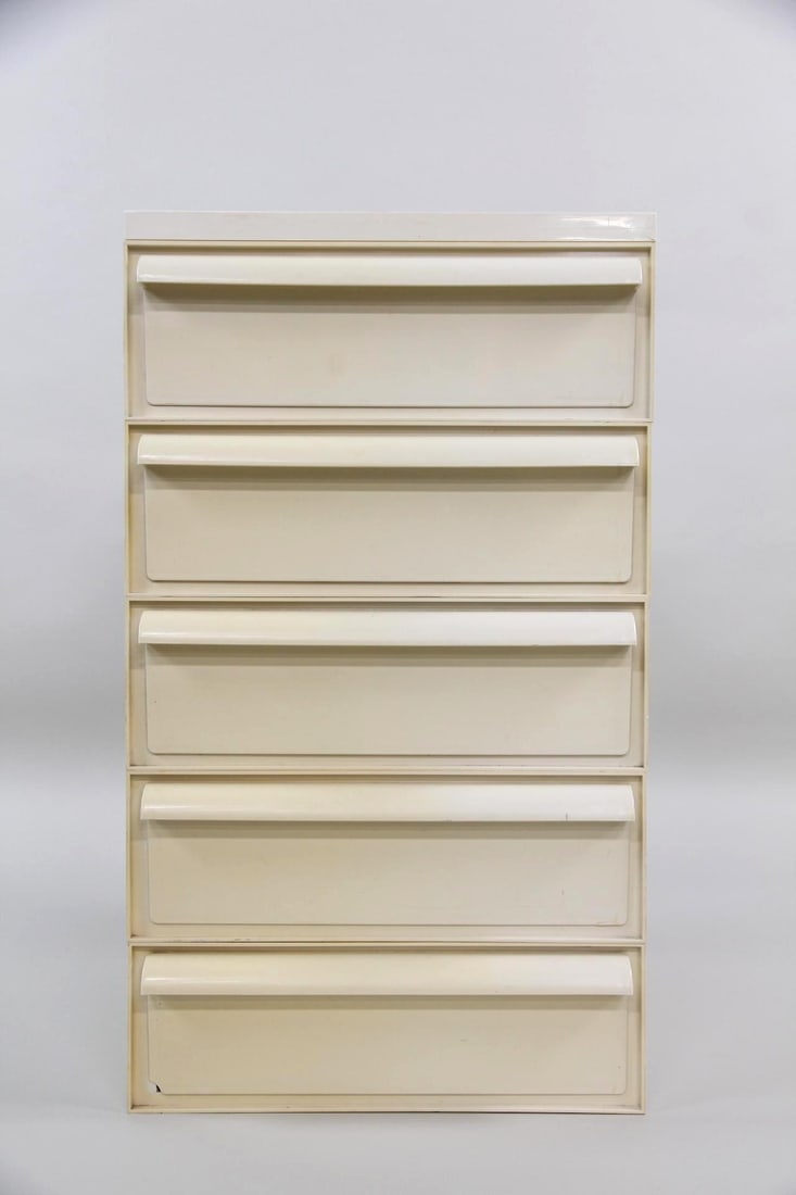 Simon Fussell for Kartell 5 Drawer Storage Cabinet: Postmodern Simon Fussell for Kartell 5 Drawer Storage Cabinet. Plastic Kartell Stacking Drawer Program unit designed by Simon Fussell in off-white. Dimensions are 28.5 in h x 16.5 in w x 17.25 in d.