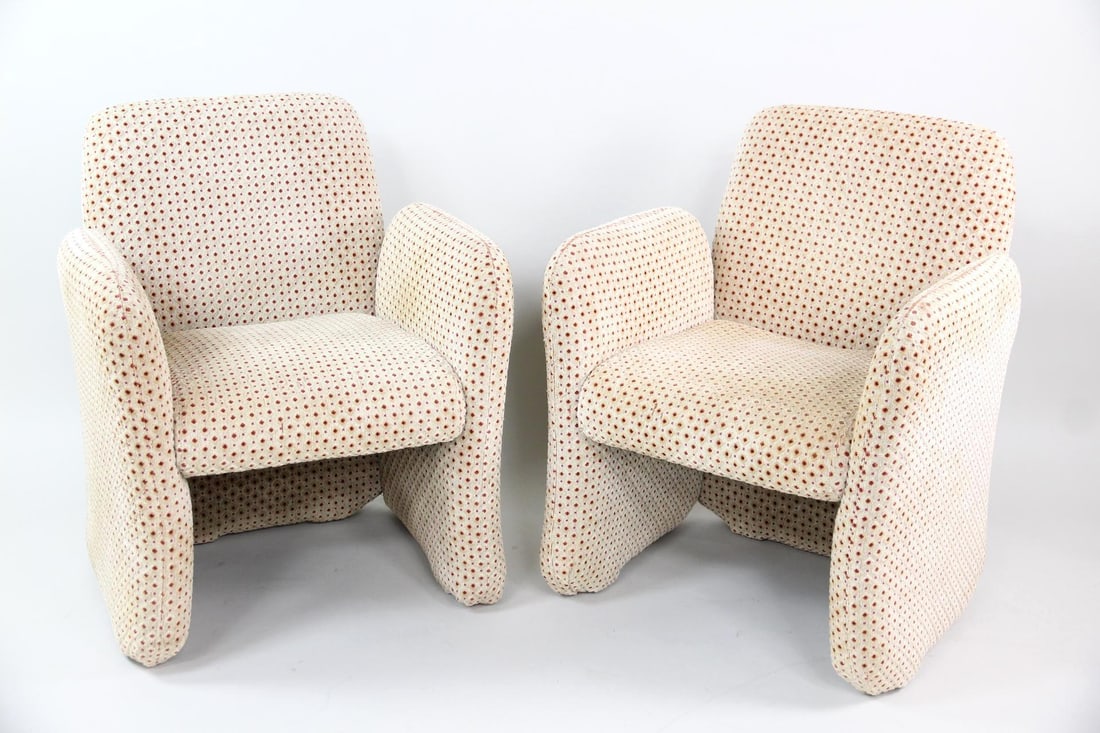 Pair of Postmodern Sculptural Armchairs, Geometric Fabric: Pair of Postmodern Sculptural Armchairs, Geometric Fabric. These chairs have a soft, sculptural form and are upholstered in a tasteful tan & red geometric fabric. Dimensions are 33 in h x 27 in w x 26