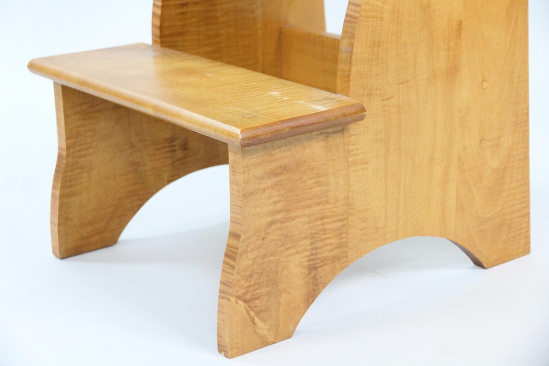 Tiger Maple Step Stool, Shaker Style - 2