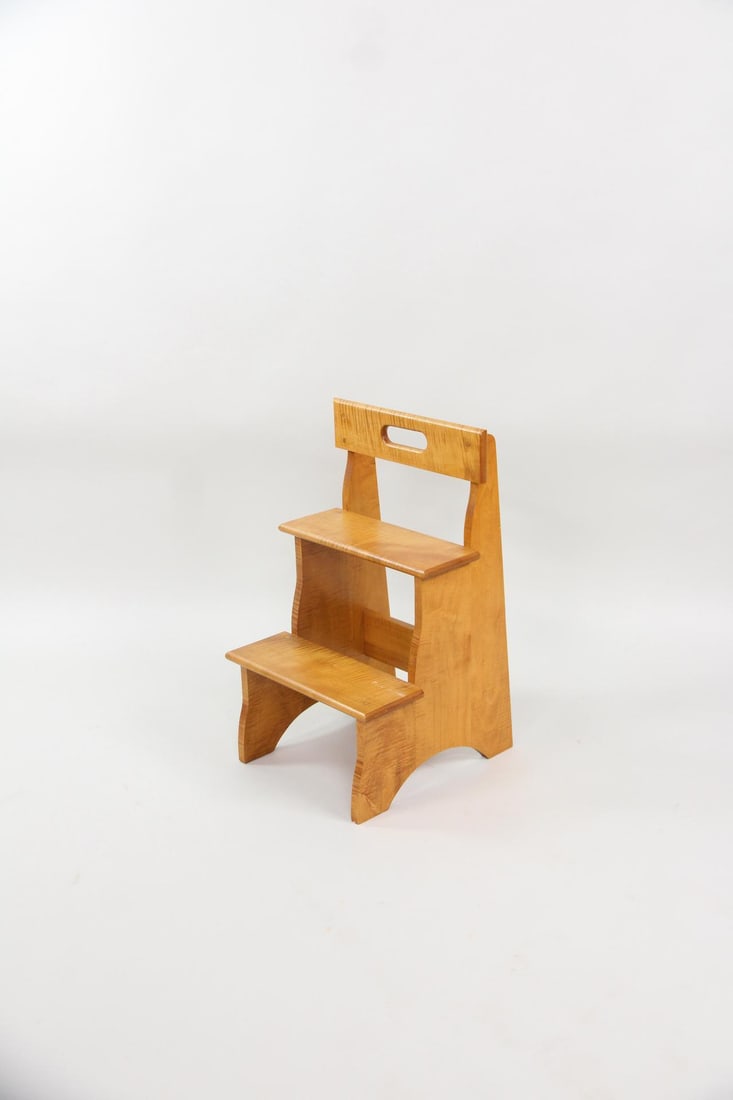 Tiger Maple Step Stool, Shaker Style - 9