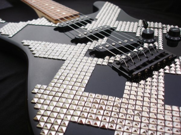 Christopher Bailey for Burberry -studded Strat - 3