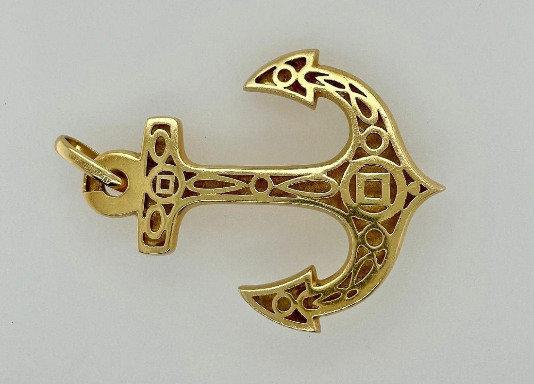 18 Karat Sold Gold Anchor Pendant / Pin (1 of 3)