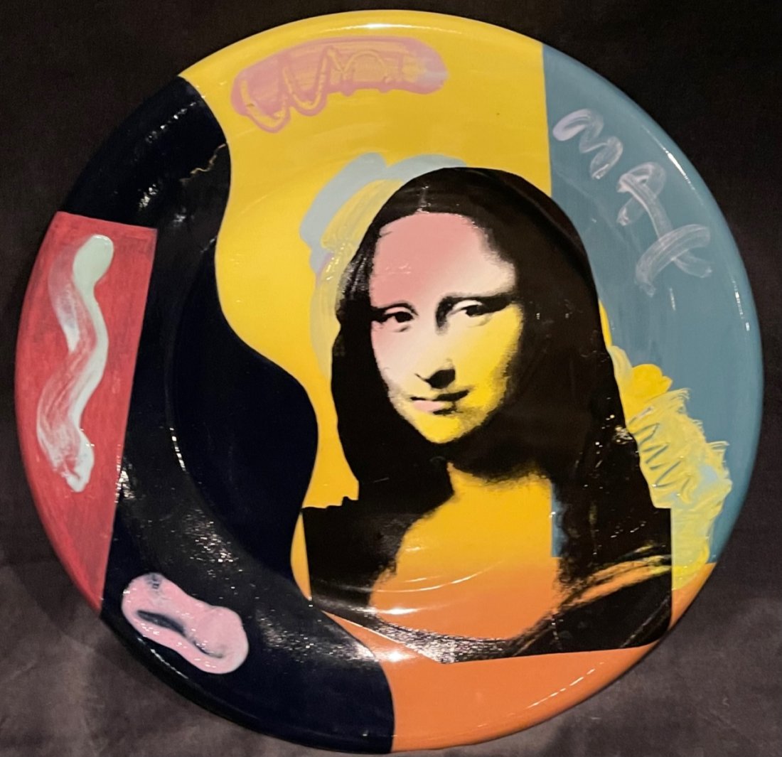 Peter Max - Ceramic Plate "Mona Lisa": Peter Max (1937-) Ceramic Plate. Titled: "Mona Lisa." 1993, signed in acrylic. Size: 10.25 inches. Peter Max registration number, dated and signed, on verso. COA / appraisal.