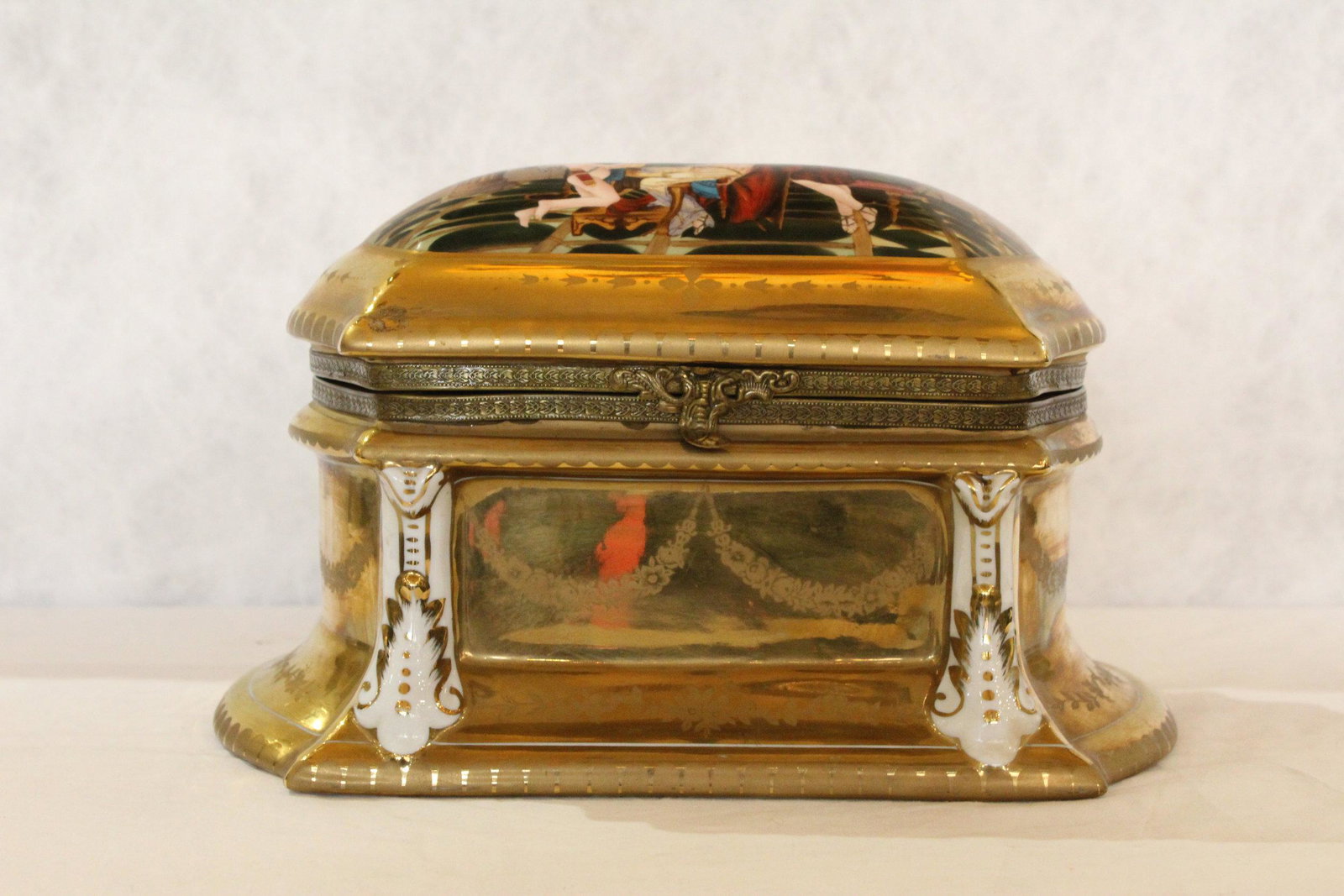 Hand Painted Porcelain Box (1 of 5)