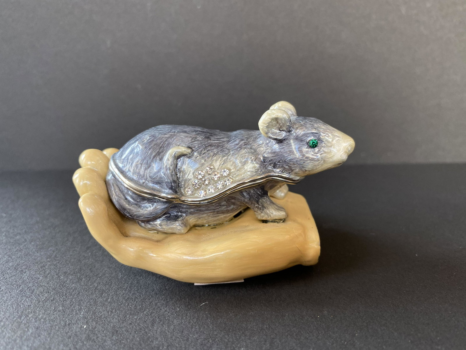 Keren Kopal Enamel Trinket Box ''The Chinese Zodiac -: Keren Kopal Enamel Trinket Box ''The Chinese Zodiac - Rat''. The trinket box has a magnetic fastener to secure the closure Approximately 2 x2 x 2 inches