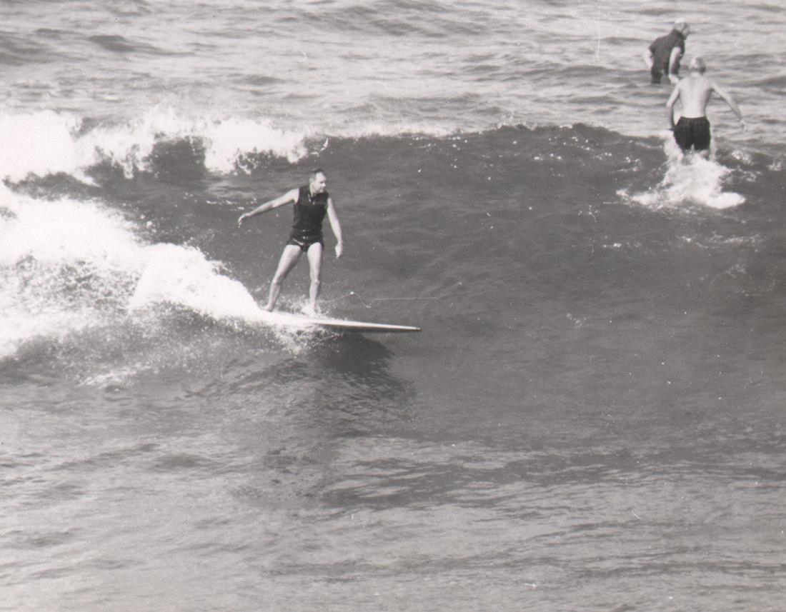 CALIFORNIA MID-CENTURY: LeRoy Grannis (4) (1 of 12)