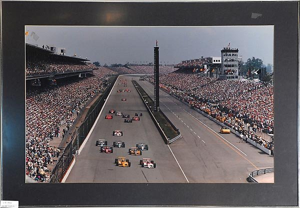 Indy During 500 Race Photos & Start/Finish Line
