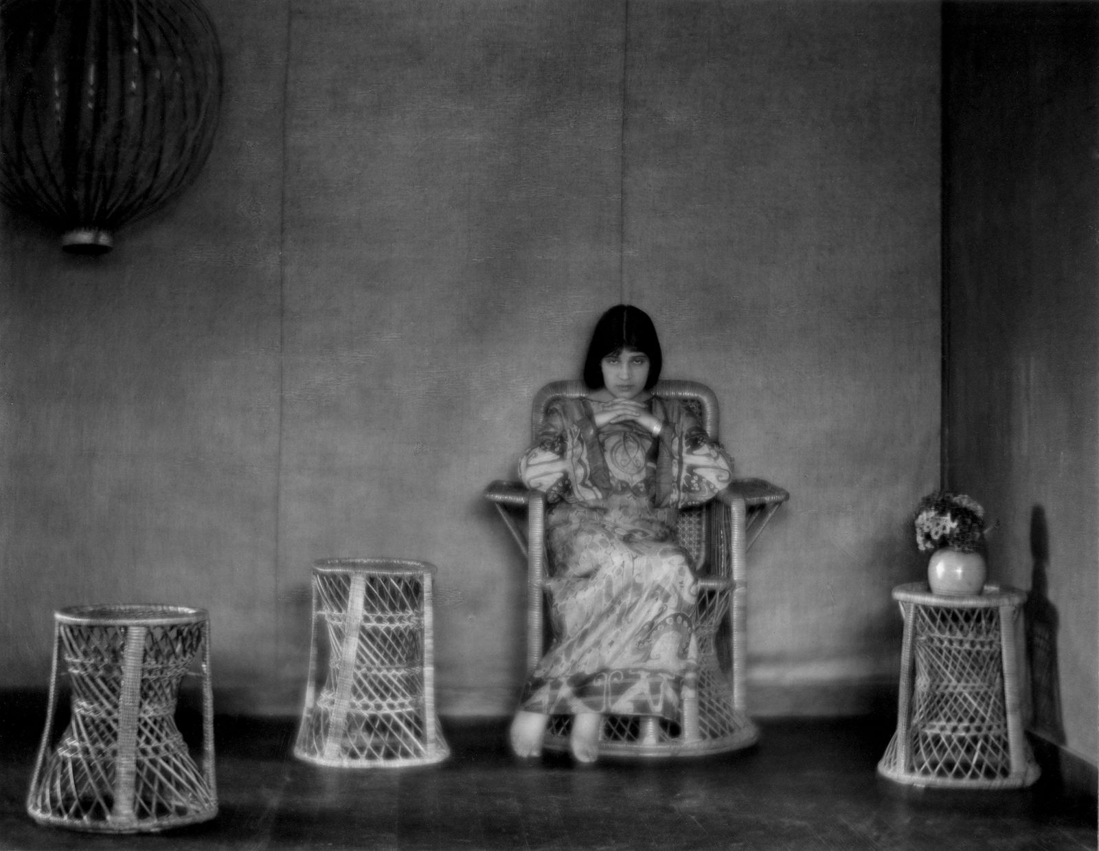 EDWARD WESTON Tina, Glendale, 1922: EDWARD WESTON (1886-1958), TINA GLENDALE, 1922 gelatin silver print, printed later by Cole Weston; 7 1/2 x 9 1/2 in. (image), 15 x 13 in. (mount), 20 x 16in. (matted); stamped (“Negative by Edward W