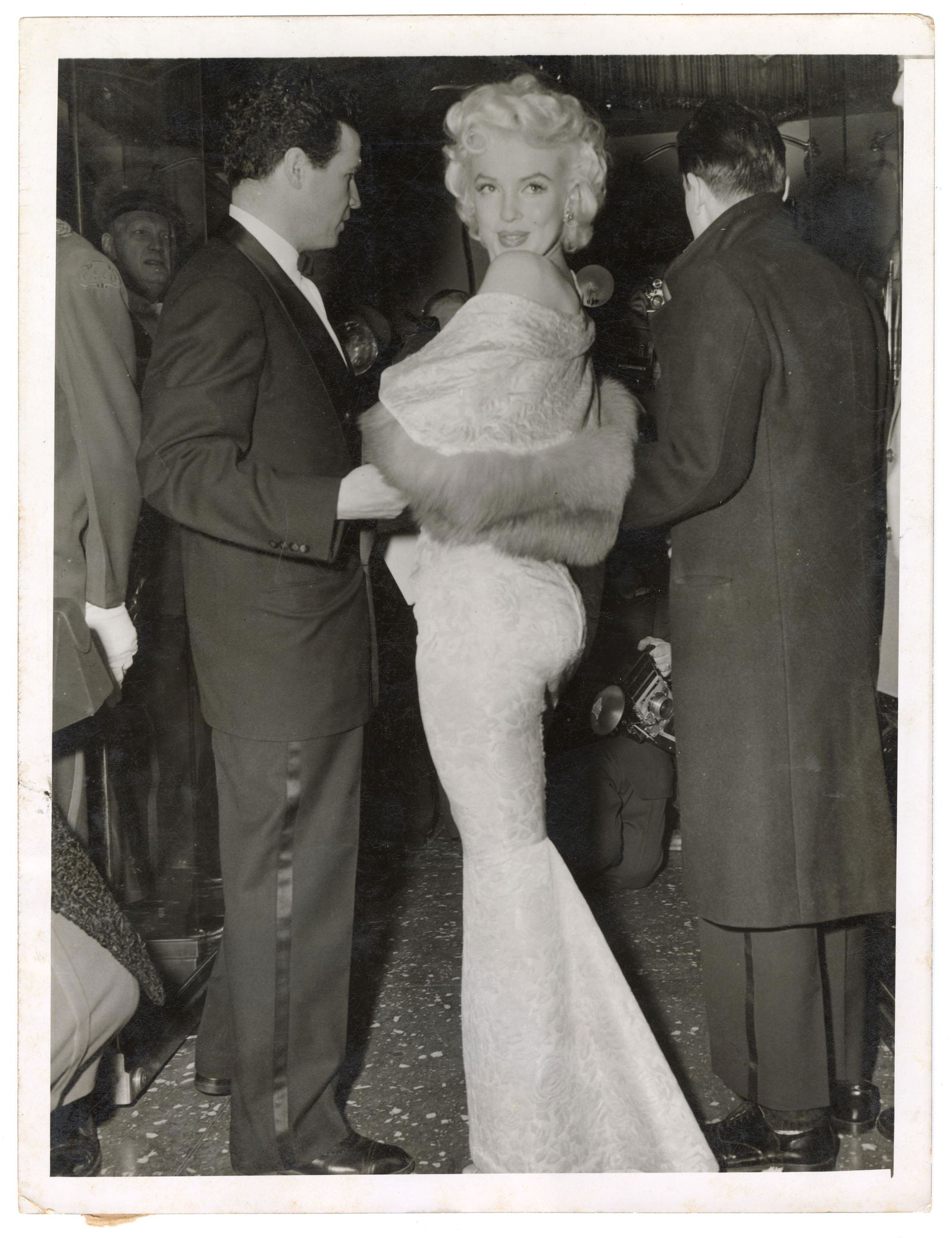 Frank Mastro, 2 PHOTOGRAPHS OF MARILYN MONROE (1 of 4)