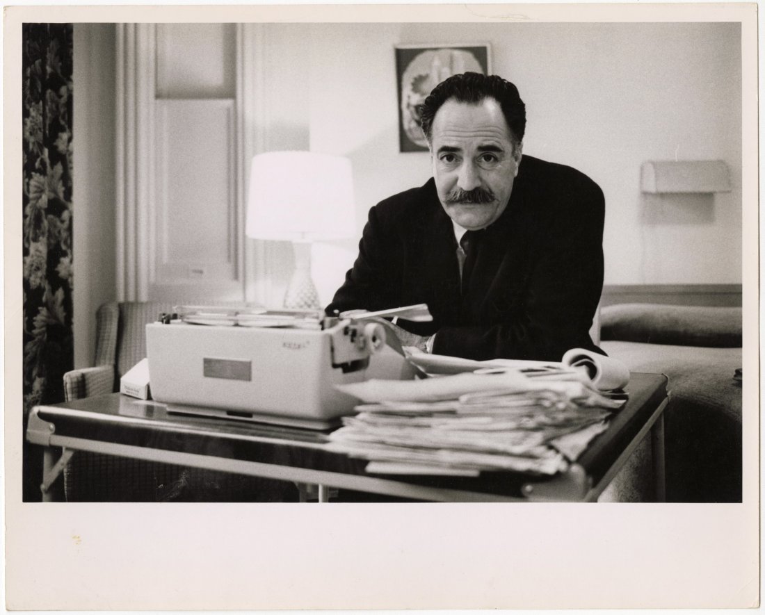 Jim Marshall, William Saroyan at the Algonquin Hotel, 1963 (1 of 1)