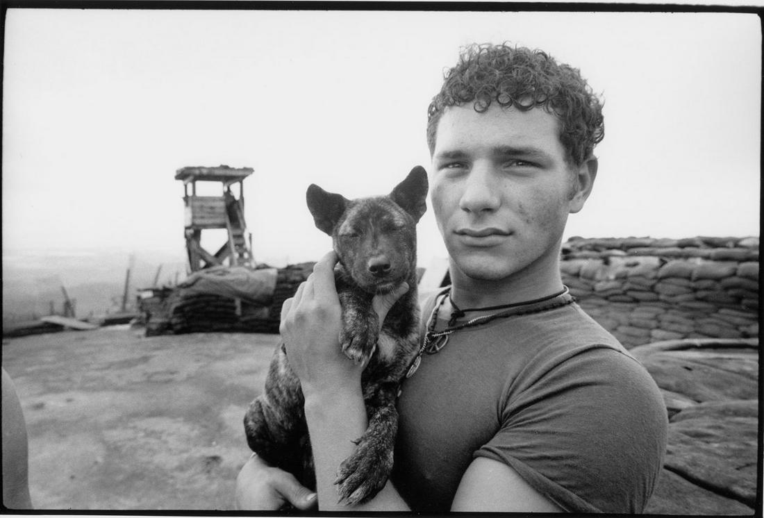 David Burnett's: A Soldier and His Dog (1 of 1)