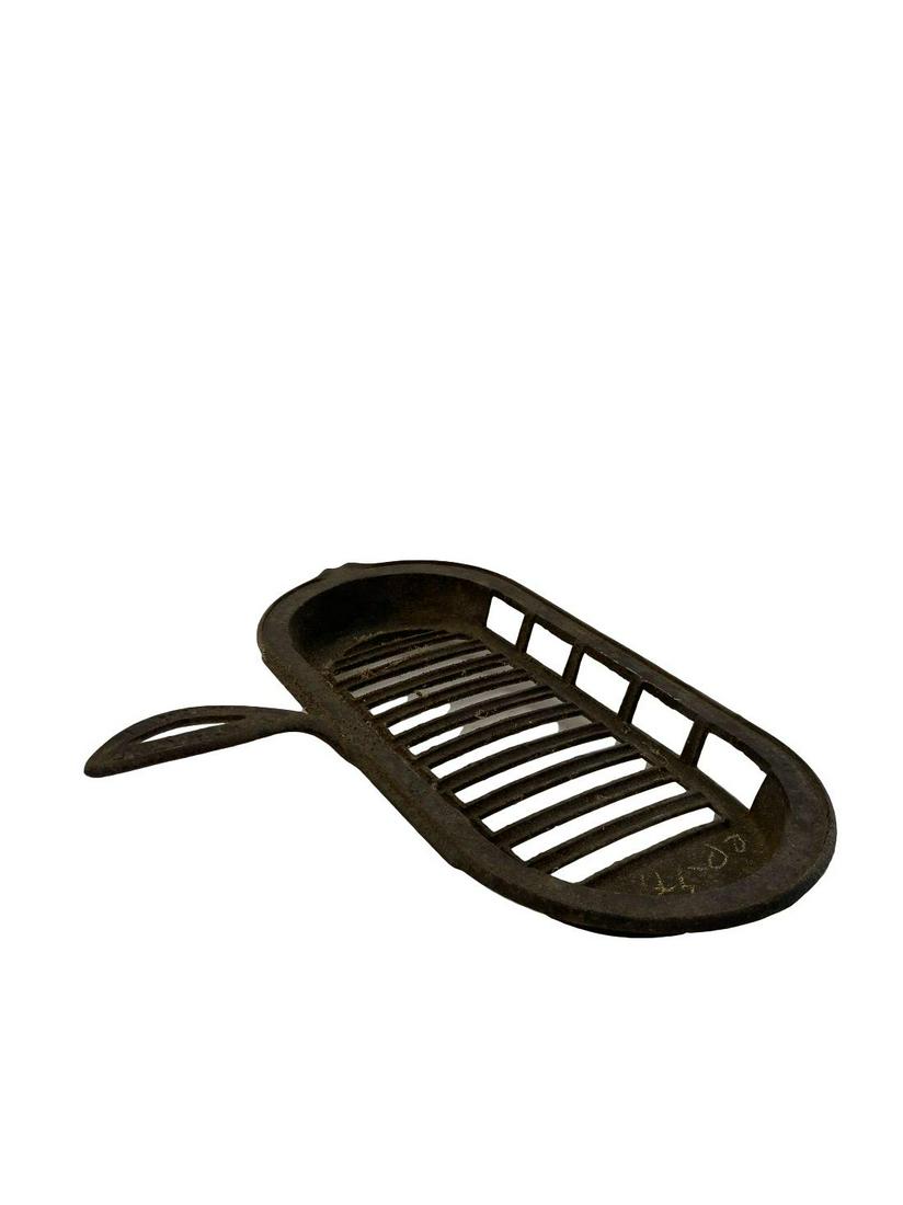 Cast iron grill: Cast iron grill