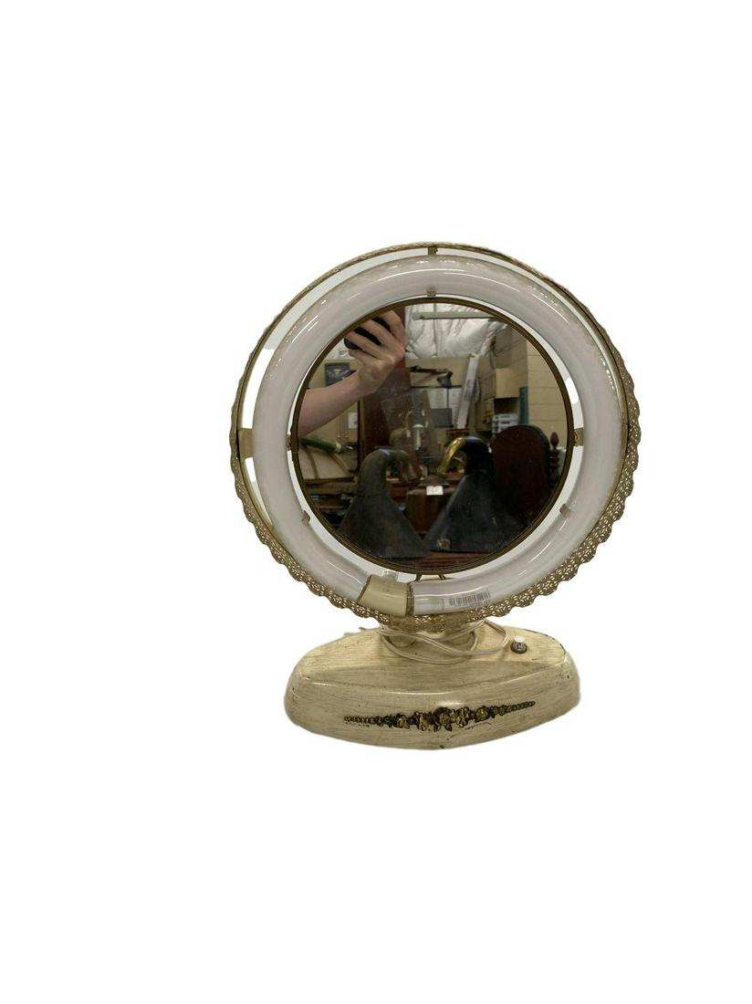 1950 Casco Lighted Vanity Mirror: 1950 Casco Lighted Vanity Mirror