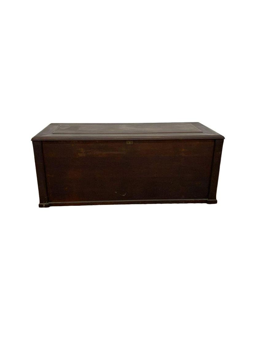Antique tool box: Antique tool box