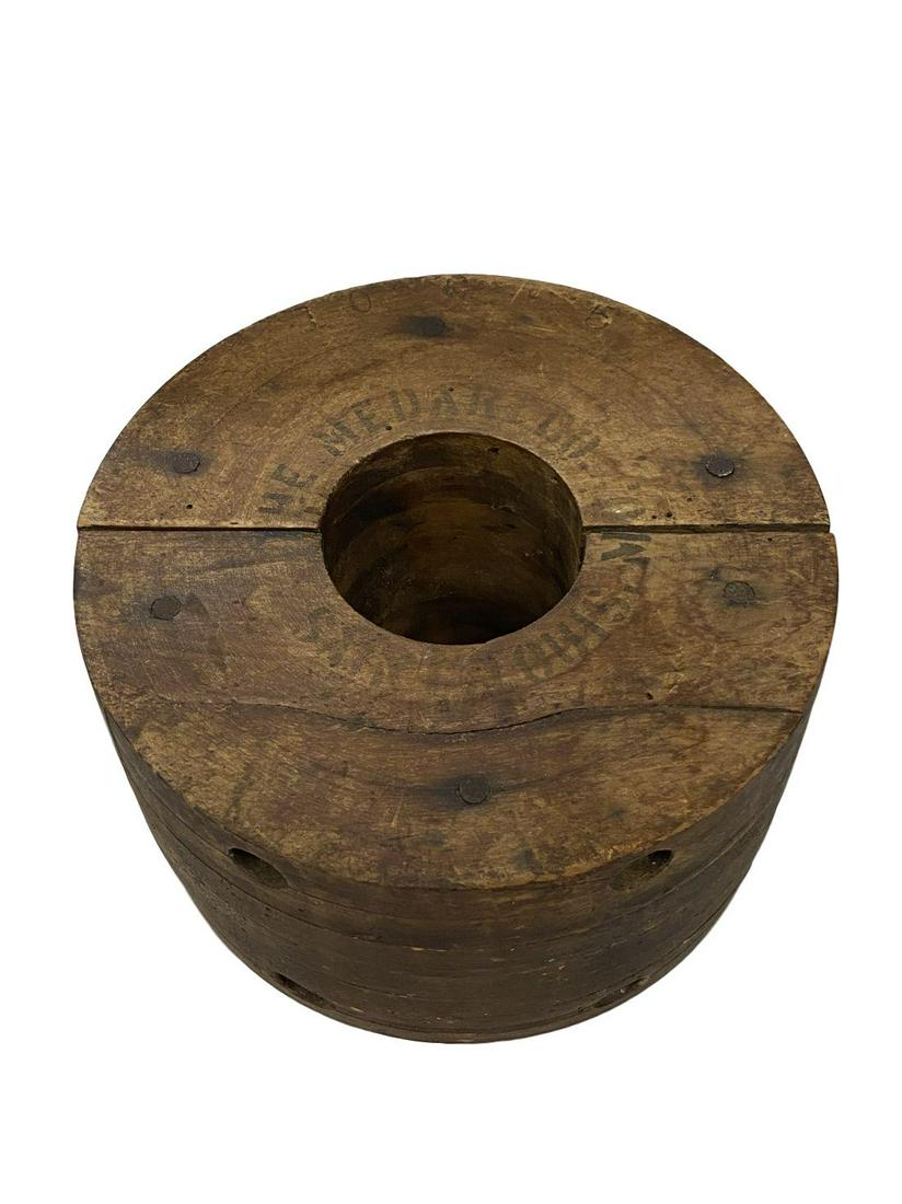 old antique wood wheel: old antique wood wheel