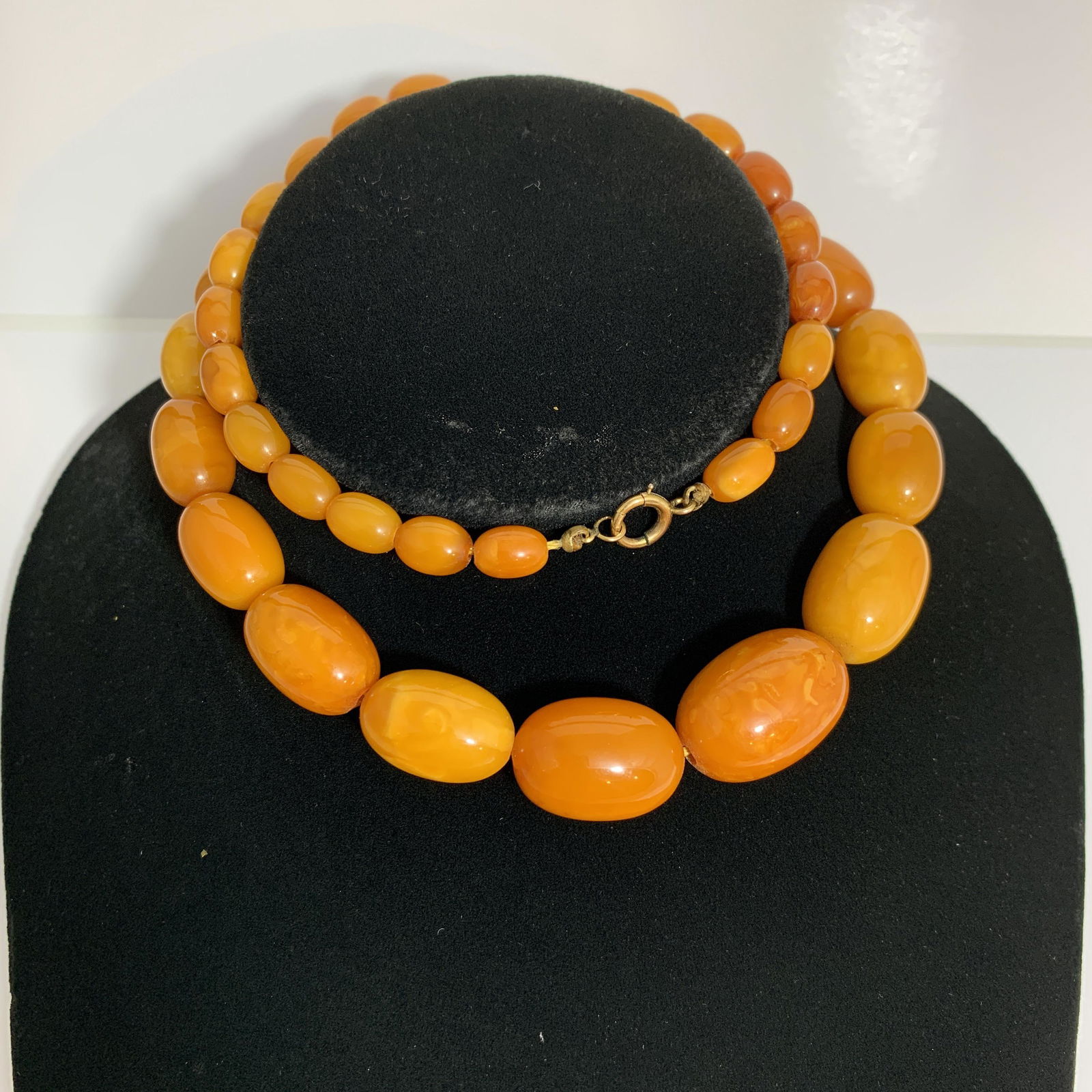 Fine Butterscotch Amber Bead Necklace (1 of 5)