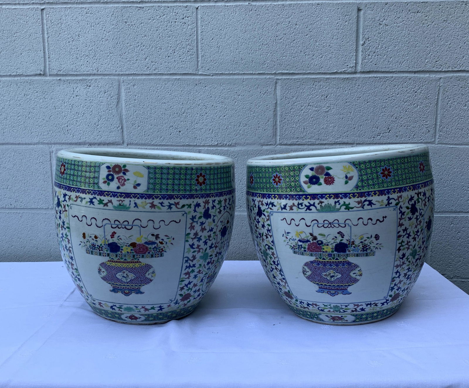A Chinese Porcelain Planter Pair (1 of 20)
