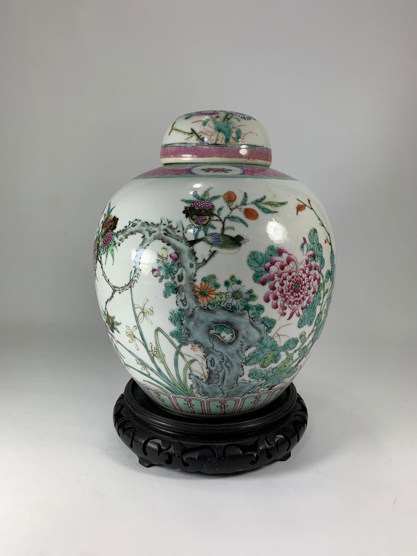 A Chinese 19th Century Famille Rose Ginger Jar (1 of 20)