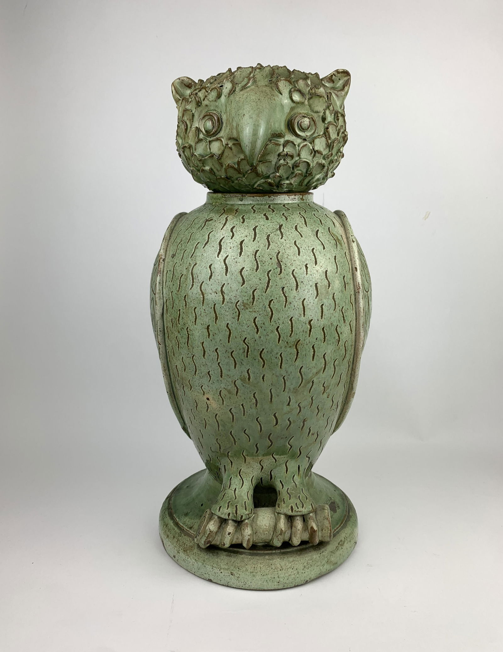 A 19th Century Celadon Porcelain Owl Figural Jar (1 of 20)