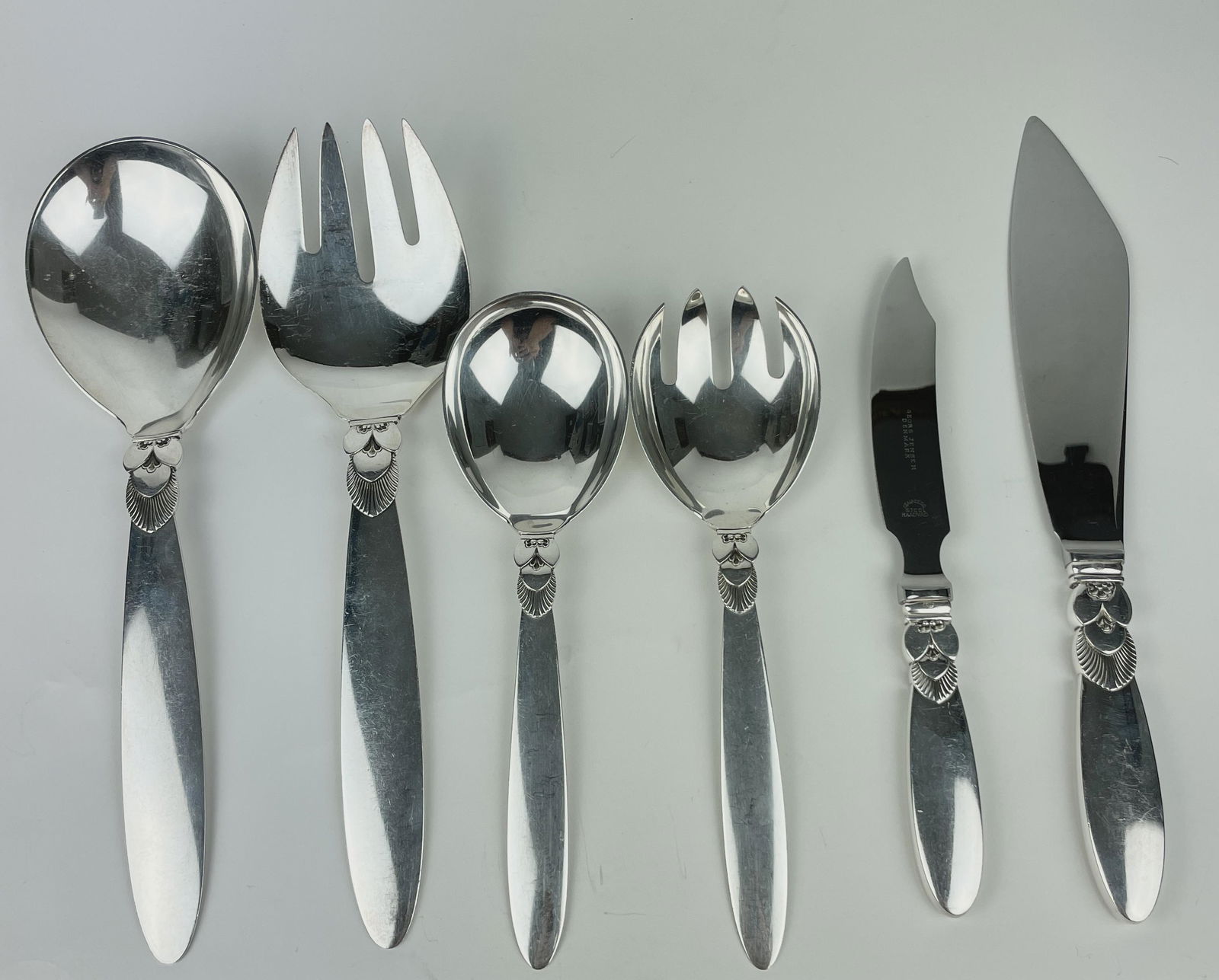 A Lot of Cactus Pattern George Jensen Silverware (1 of 13)