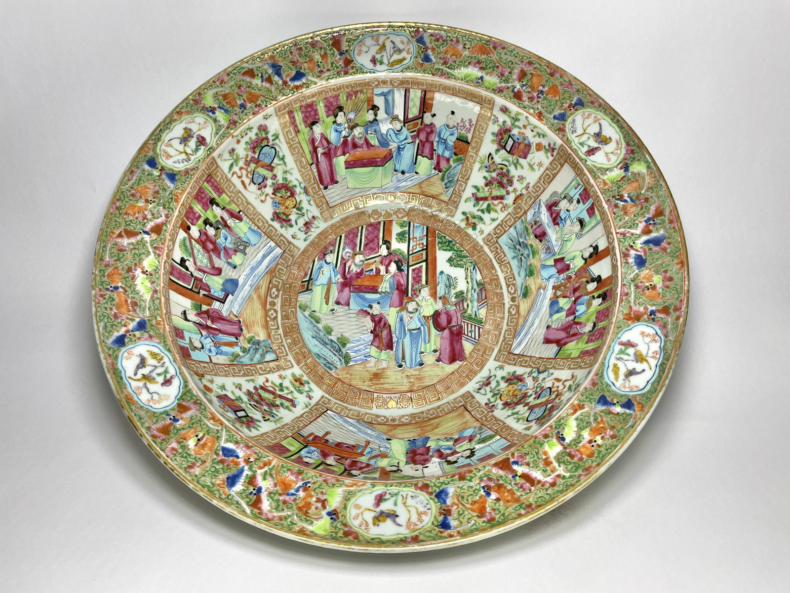 Chinese Famille Rose Medallion Porcelain Basin Bowl (1 of 18)