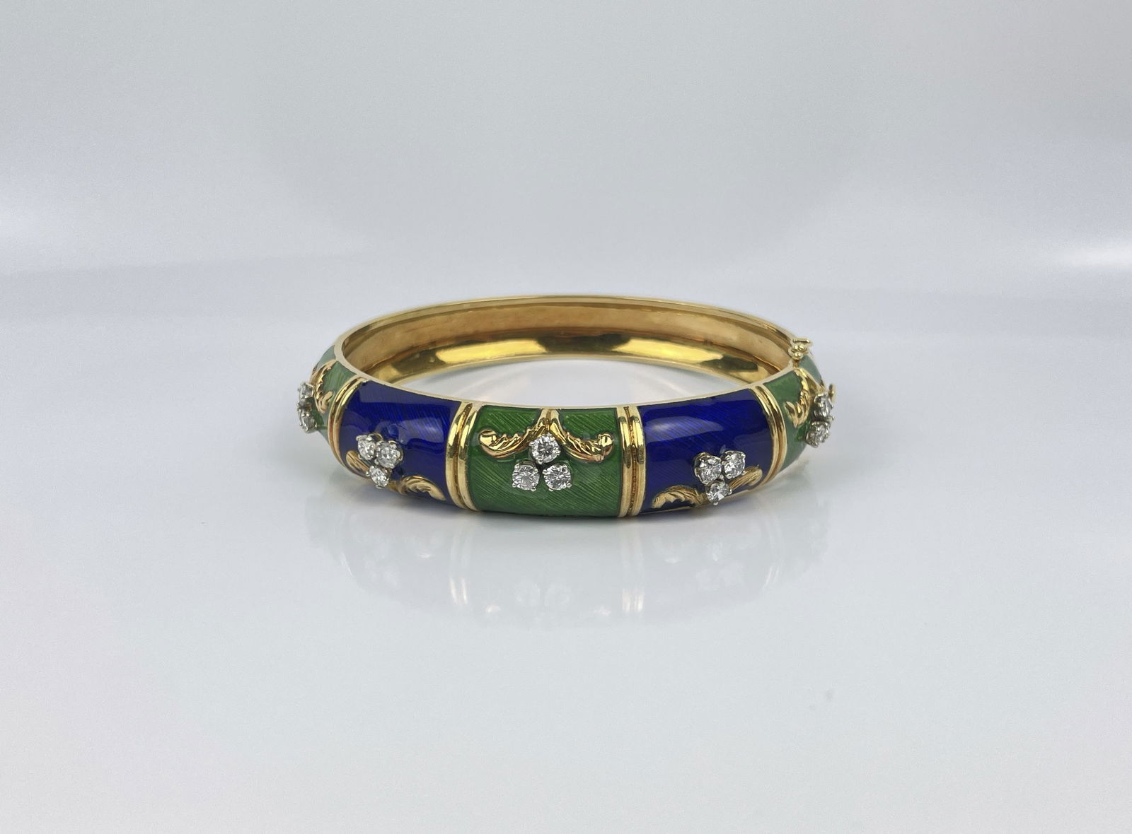 A 18k Gold Enamel Diamond Cuff Bracelet (1 of 16)