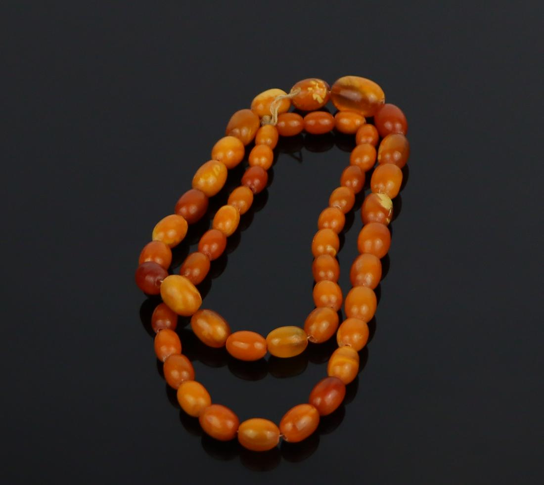 A Buttersctoch Amber Bead Necklace (1 of 9)