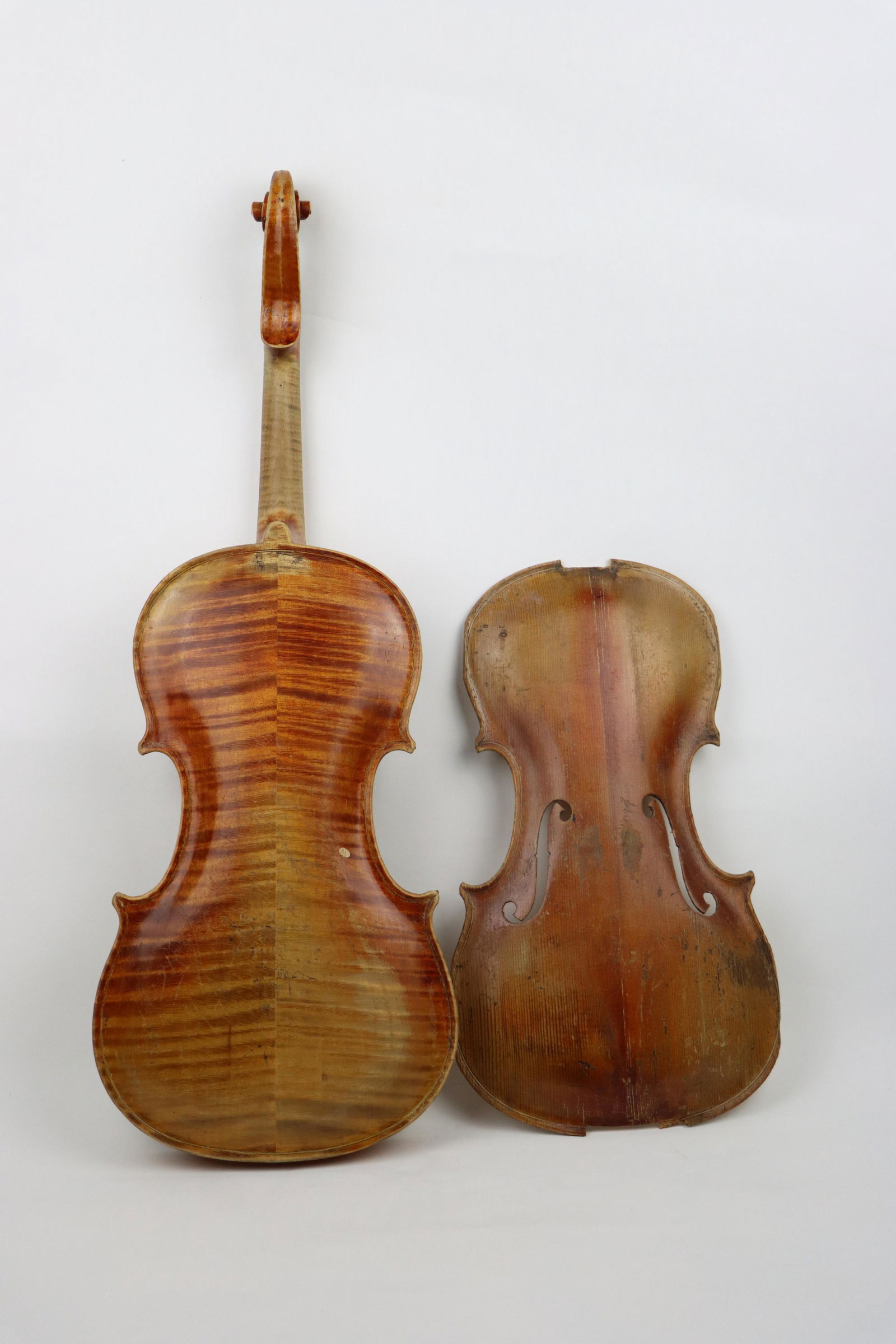 An Interesting Violin For Restortation (1 of 20)
