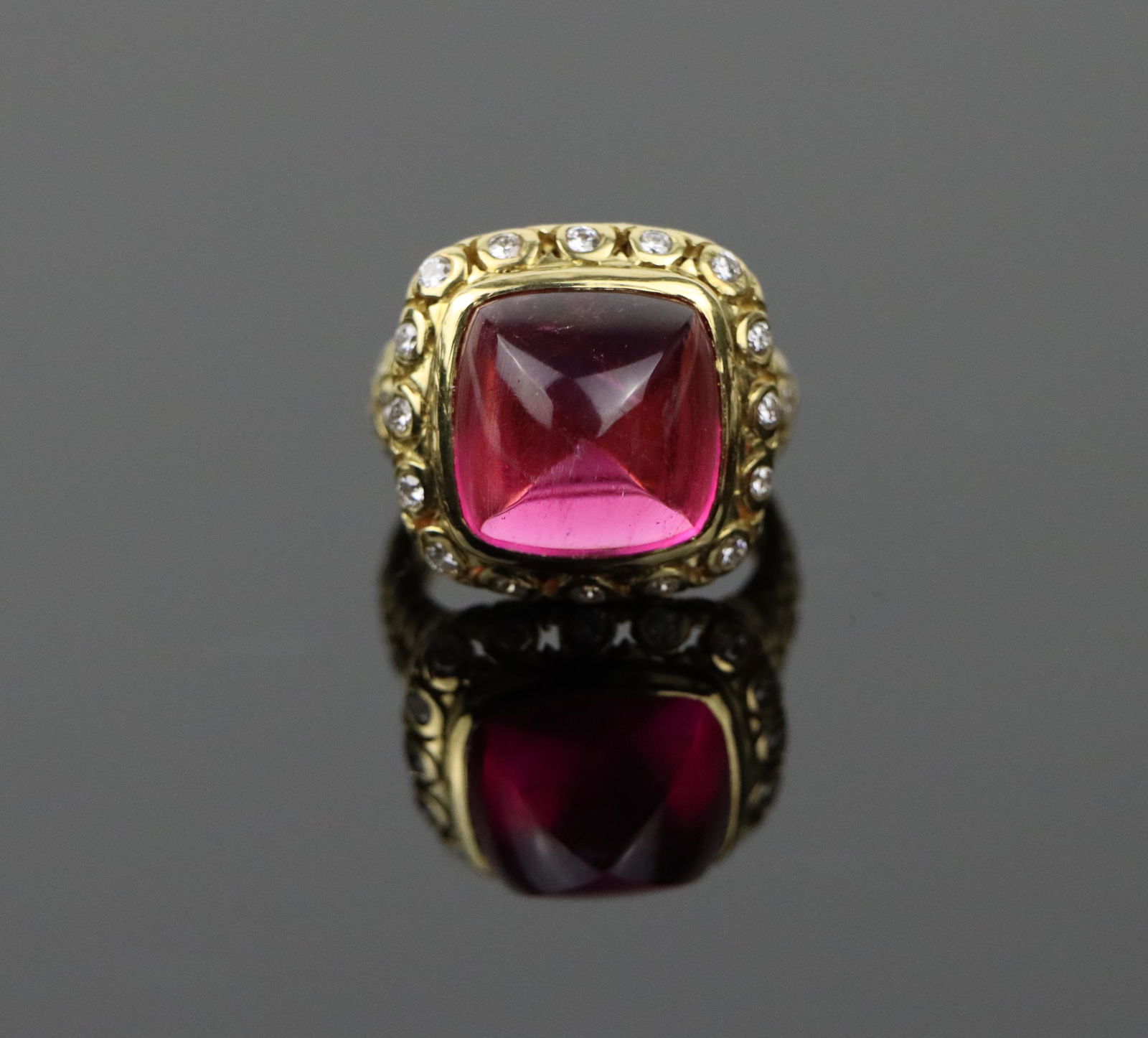 Vintage Seidengang GIA Certified Sugarloaf Tourmaline Diamond Ring (1 of 19)
