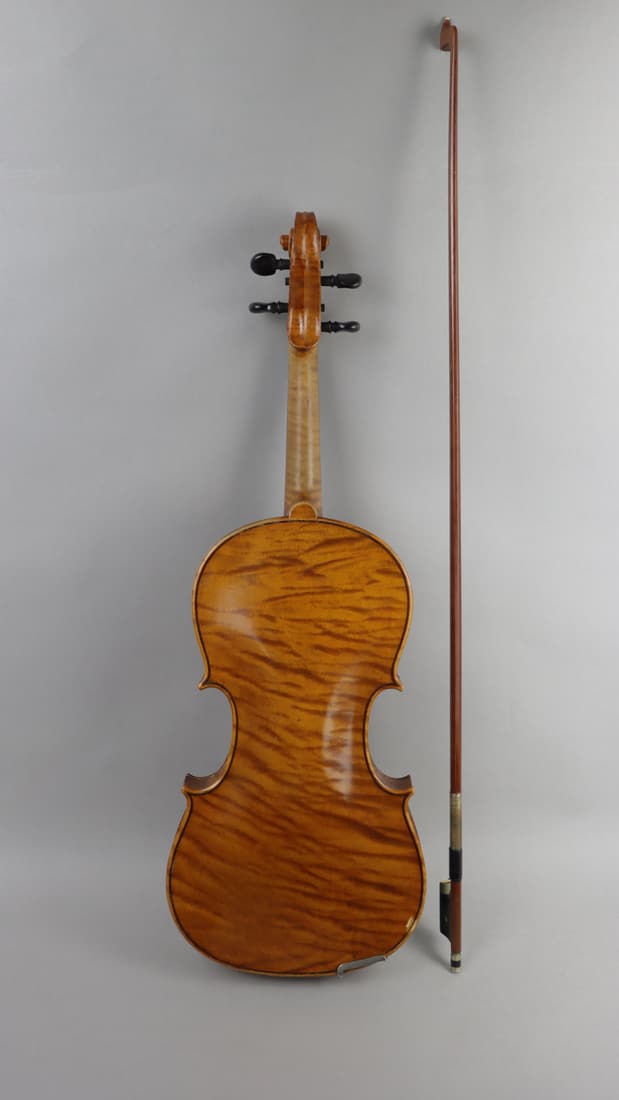 A German Violin & Violin Bow Stamped Tourte (1 of 20)