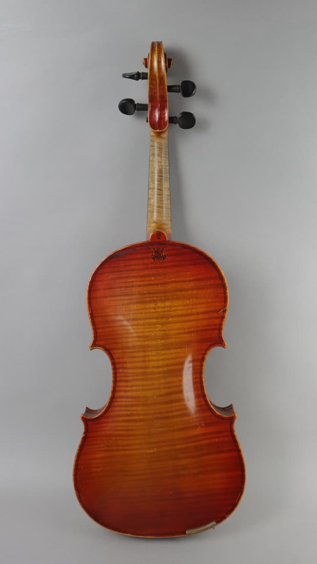 An E. Martin Saschsen Amati Copy Violin (1 of 17)
