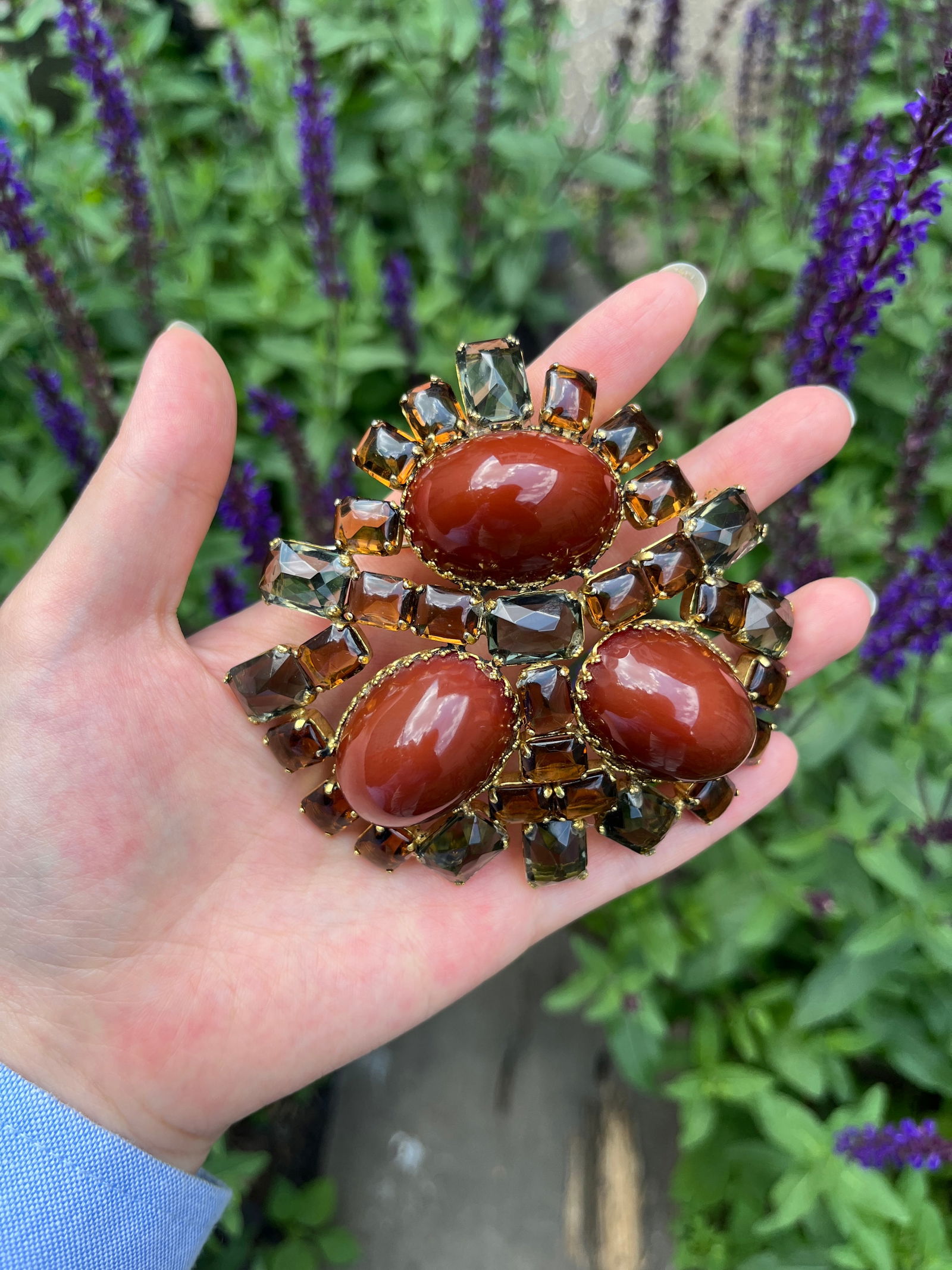 A Rare Vintage Schreiner Brooch New York (1 of 11)