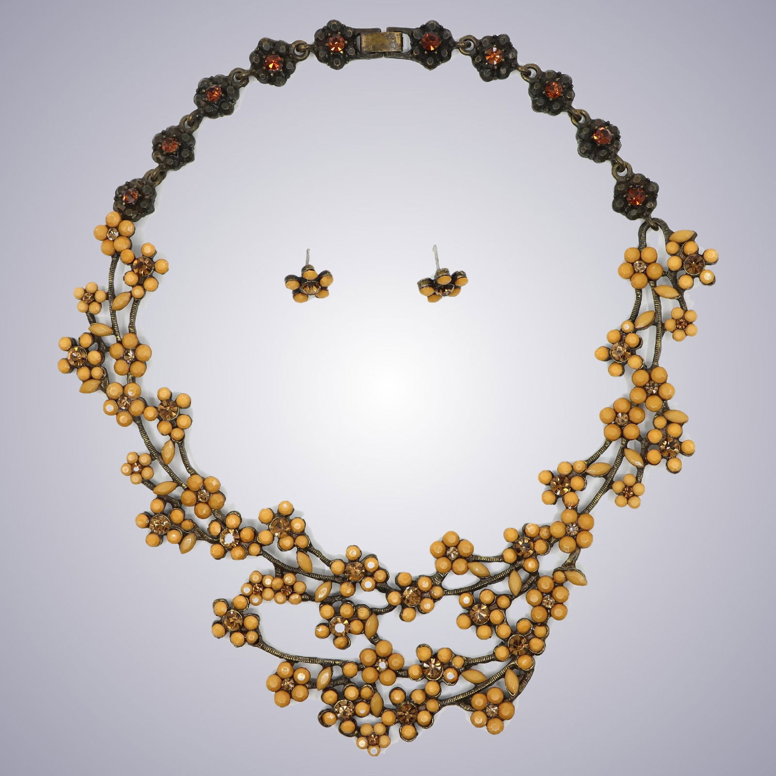 A Set of Trifari Gold Tone Flower Branch Rhinestone Necklace & Earrings (1 of 14)