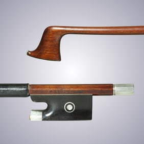 A GERMAN VIOLIN BOW STAMPED A. LAMY A PARIS CIRCA 1920 POSSIBLE ATTRIB. NURNBERGER