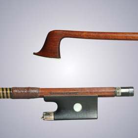 A VIOLIN BOW BY G.A. PFRETZSCHNER