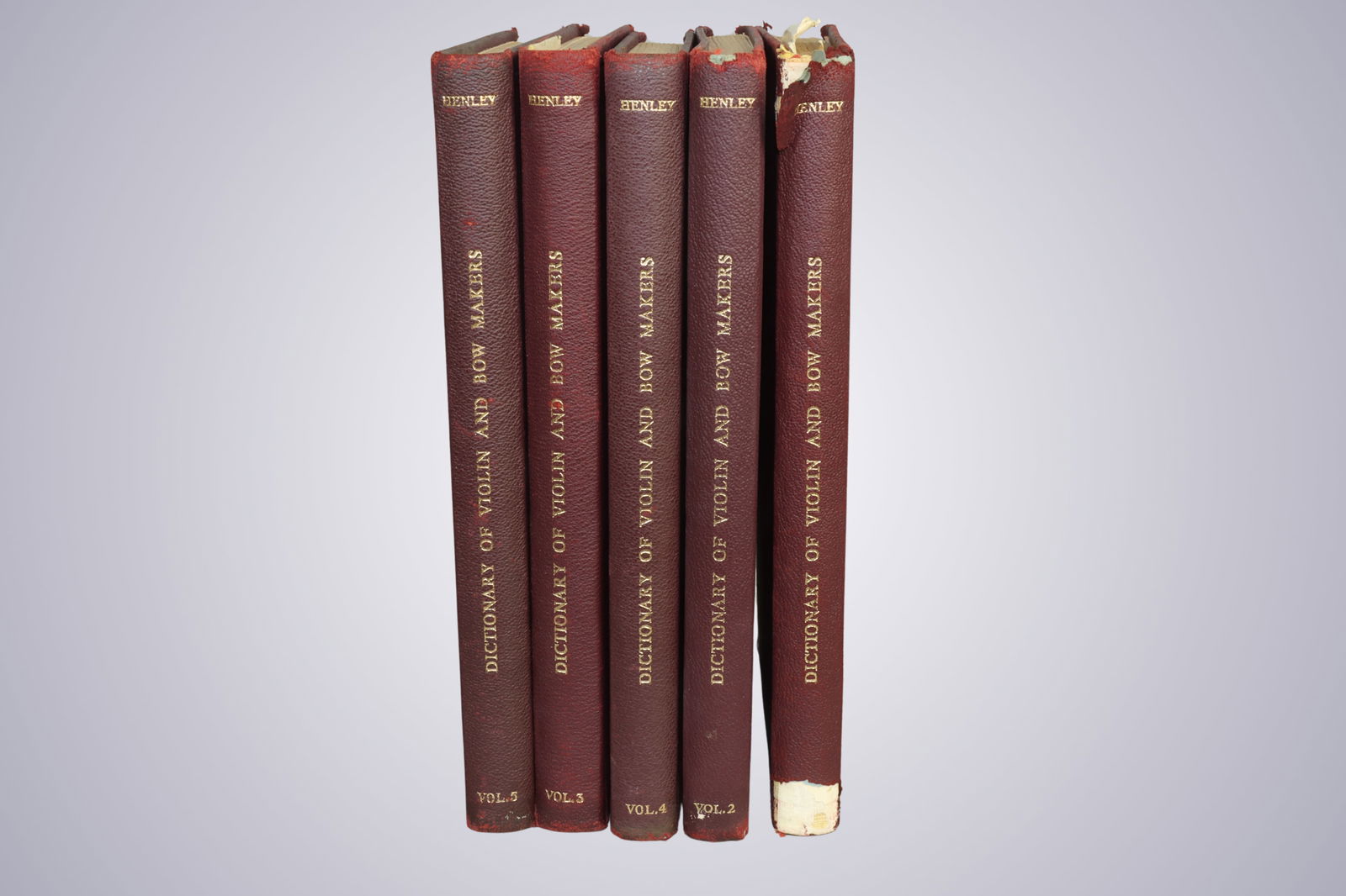 UNIVERSAL DICTIONARY OF VIOLIN AND BOW MAKERS By William Henley, 1960  First Edition De-Luxe NO.7 (1 of 18)