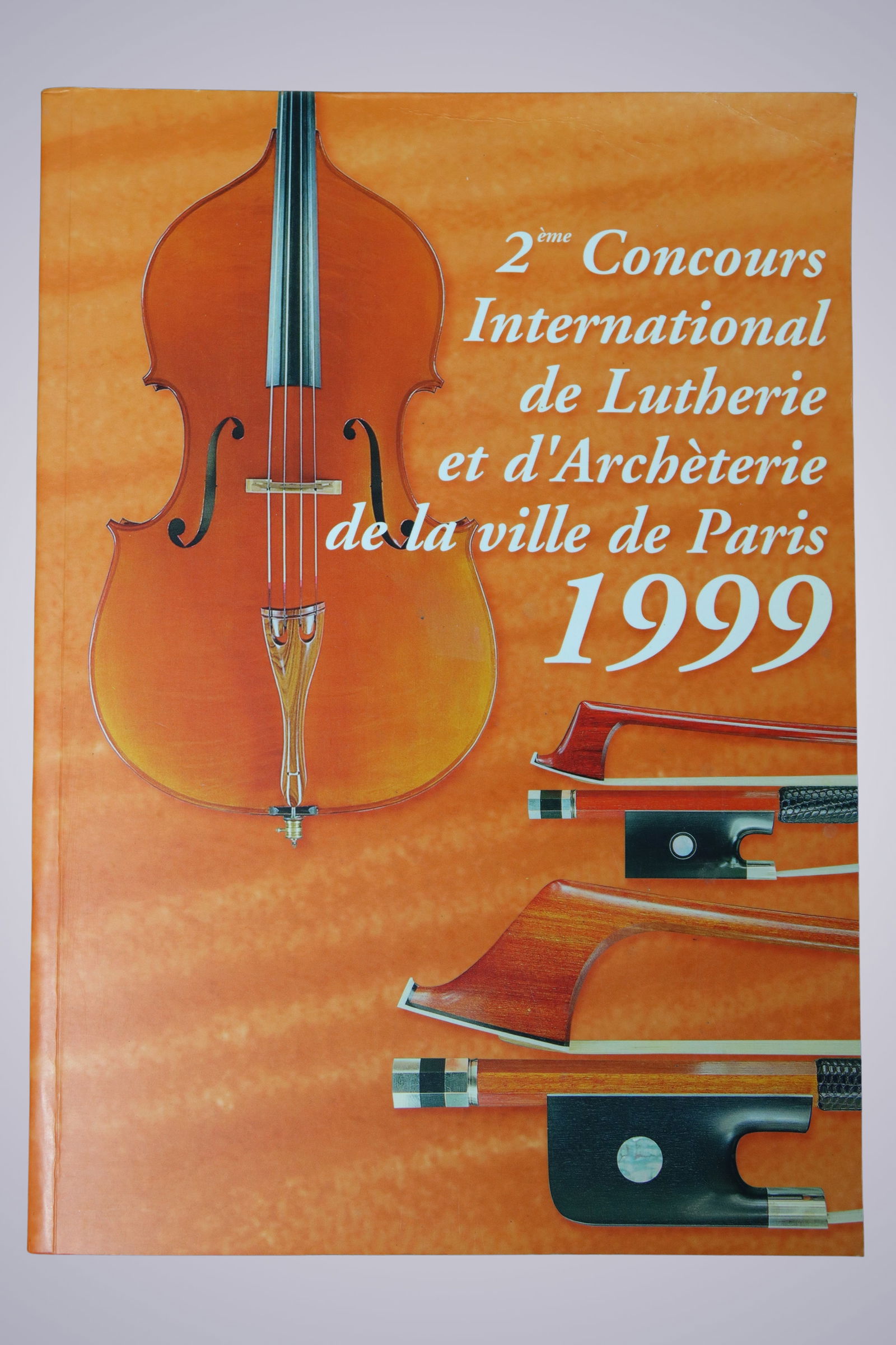 2EME CONCOURS INTERNATIONAL DE LUTHERIE ET D'ARCHETERIE DE LA VILLE DE PARIS 1999 (1 of 9)