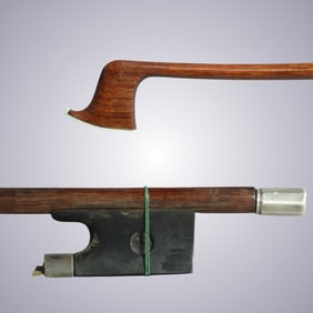 AN INTERESTING SILVER VIOLIN BOW ATTRIB. BAUSCH