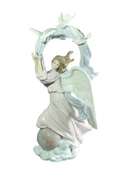 LLADRO PORCELAIN FIGURE VISION OF PEACE #1803