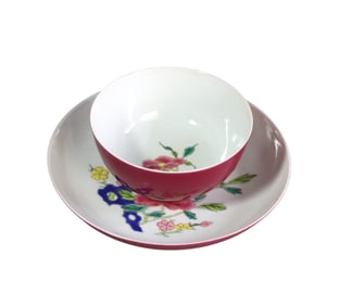CHINESE FAMILLE ROSE PORCELAIN CUP & SAUCER