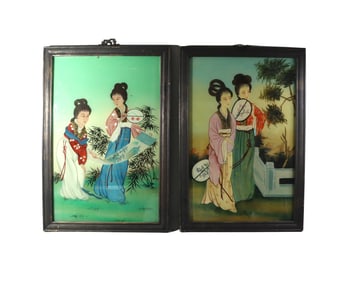 A PAIR OF CHINESE REVERSE GLASS PAINTINGS