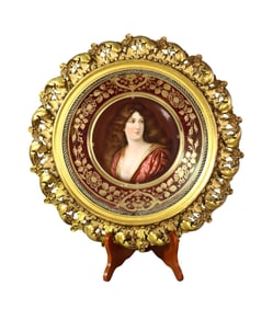 ANTIQUE AUSTRIAN HAND PAINTED PORTRAIT ROYAL VIENNA PORCELAIN PLATE