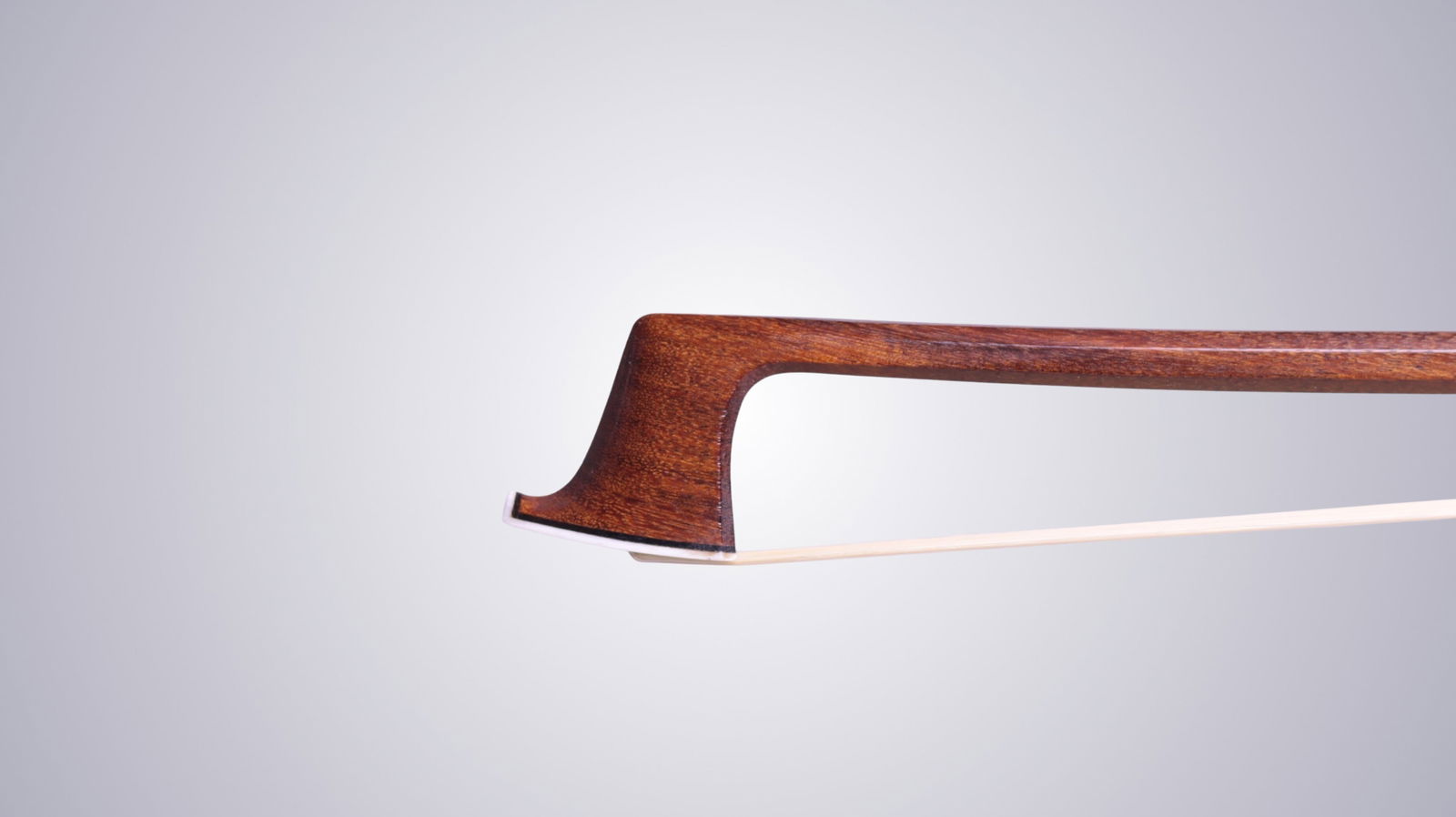 A VIOLA BOW STAMPED GEZA BALINT - 3