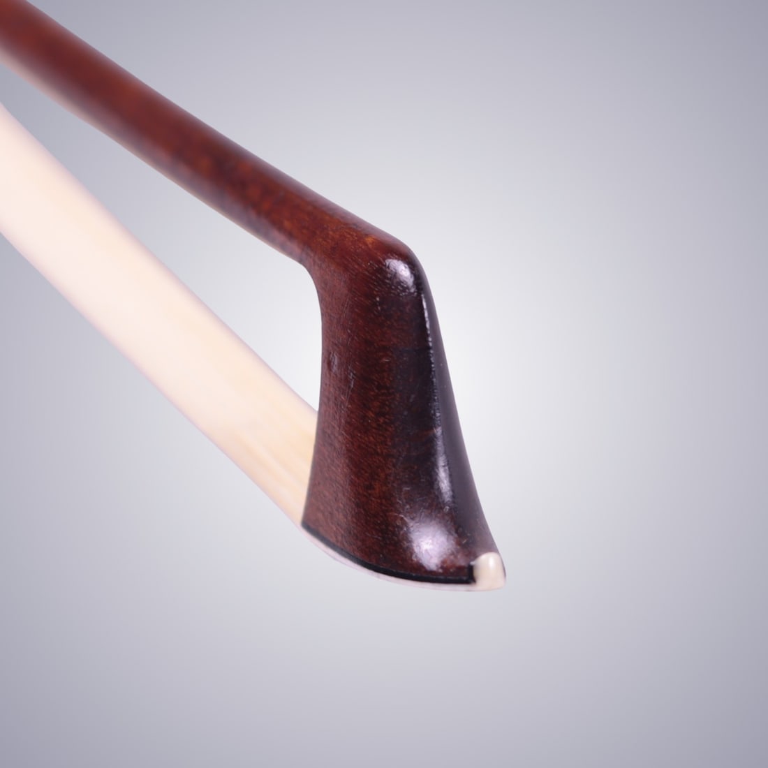 A VIOLA BOW ATTRIBUTED TO OTTO HOYER - 6