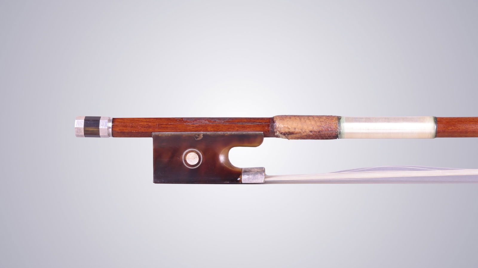 A SILVER & TORTOISE SHELL MOUNTED VIOLIN BOW - 8