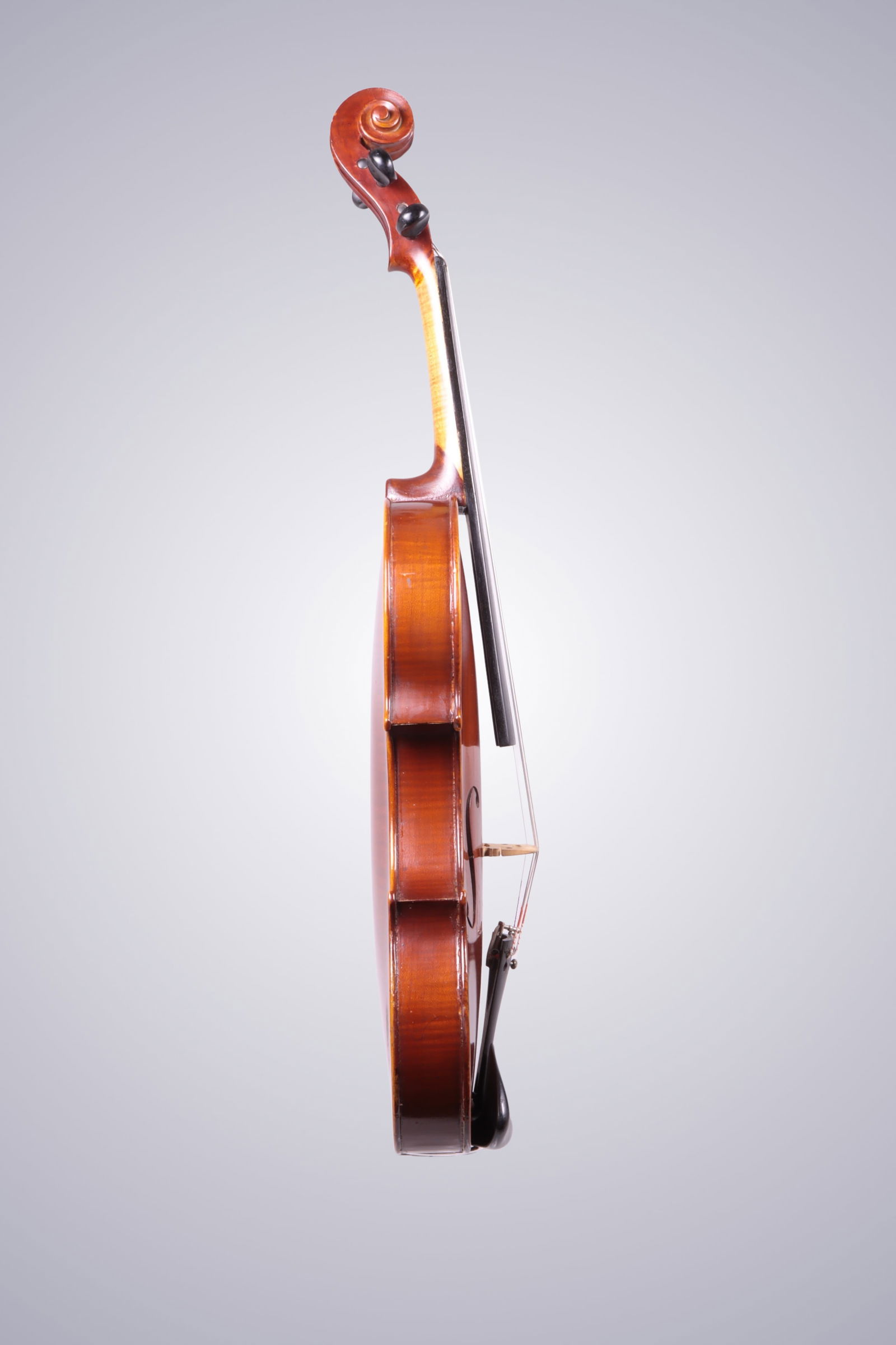 A VIOLIN LABELED ALBERT DEBLAYE - 14