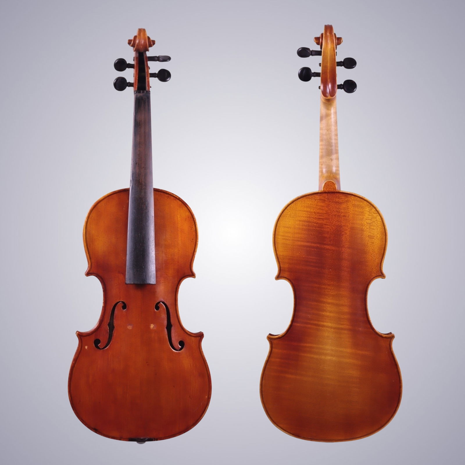 A VIOLIN LABELED NIKOLAUS AMATI (1 of 4)