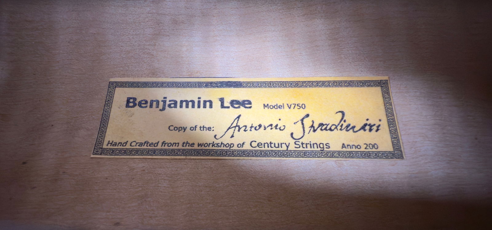 A VIOLIN BY BENJAMIN LEE - 10