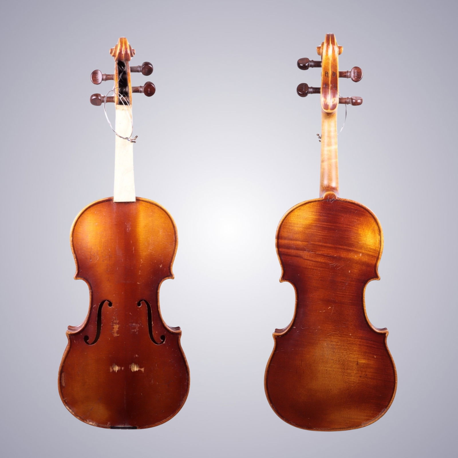 A FRACTIONAL VIOLIN BY E.R. PFRETZSCHNER (1 of 15)