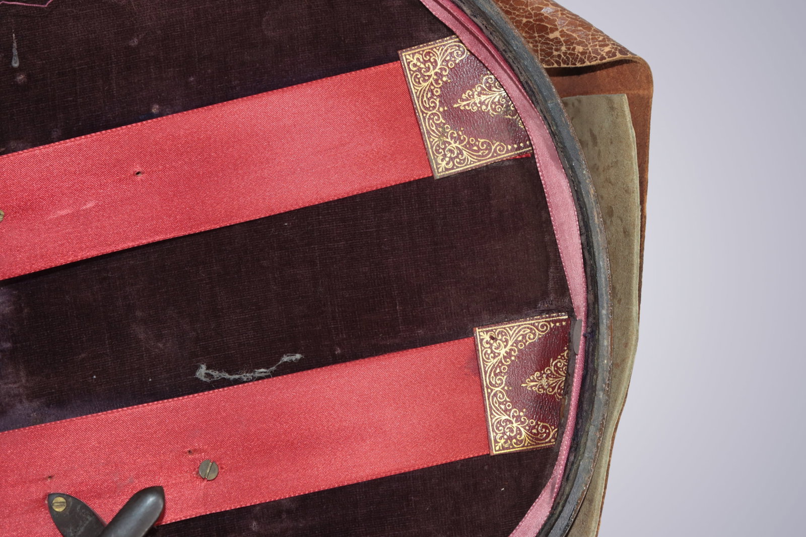 VIOLIN CASE - 9
